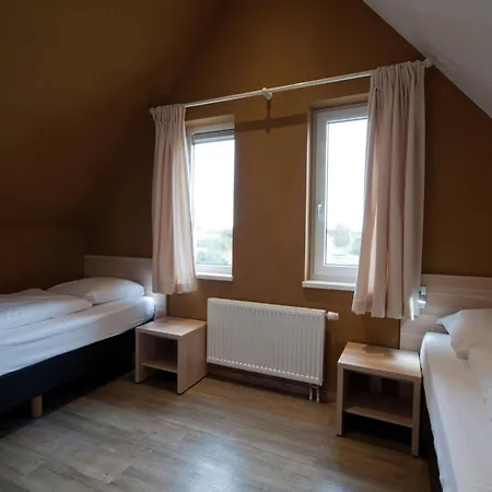 In Texel With Luxurious Comfort Villa